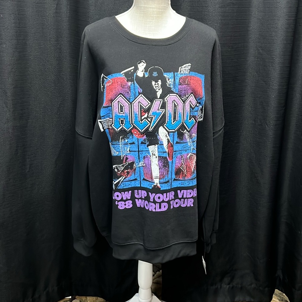 AC/DC Blow Up Your Video sweatshirt